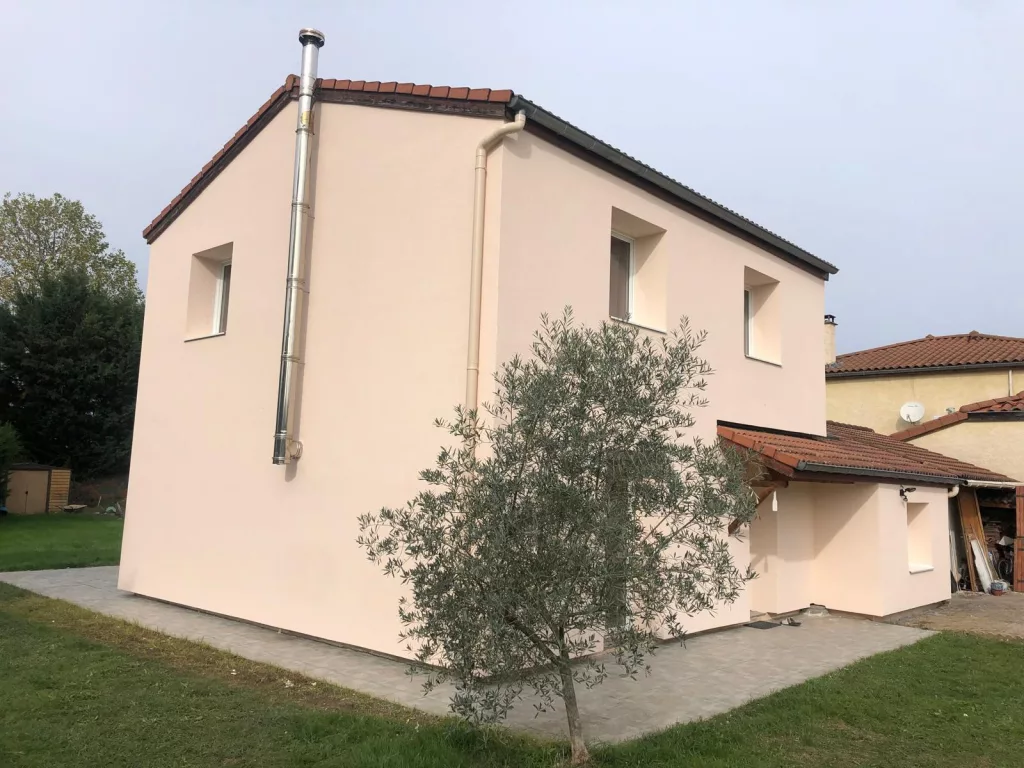 Même façade après rénovation par Habitat Energy